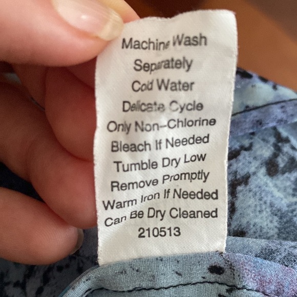 CABi Animal Snake Skin Print sheer Button Down Blouse top M - Picture 6 of 6